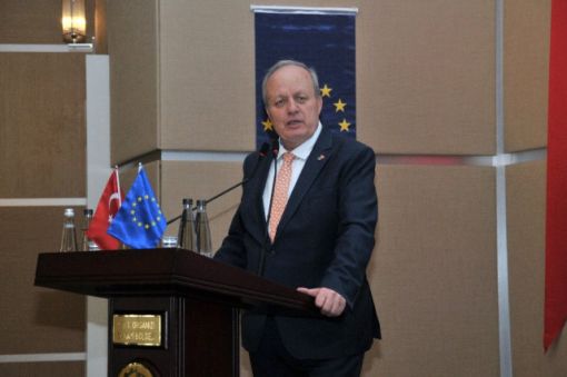 İşsiz Gençlere İş Fırsatı İşsiz Gençlere İş Fırsatı